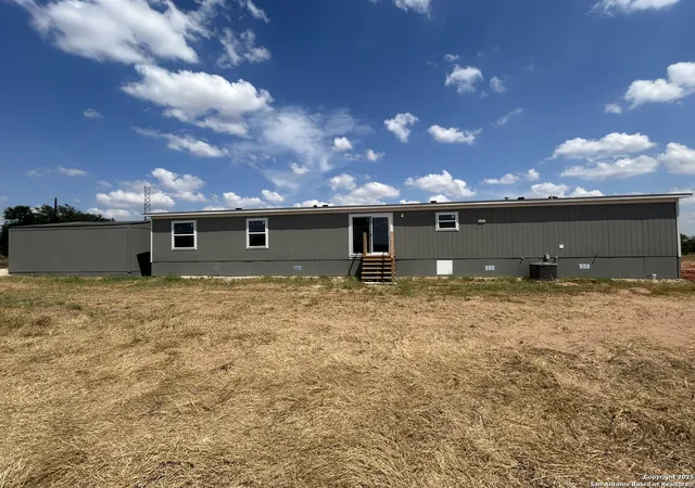 Photo 3 of Sale Pending at 1192 County Rd 329, Floresville, TX 78114 | MLS# 1861858 | Listing updated on 2026-01-20