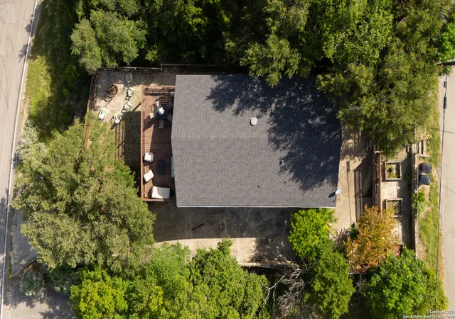 Photo 3 of Sale Pending at 574 Skyline Dr, Canyon Lake, TX 78133 | MLS# 1861896 | Listing updated on 2026-08-24