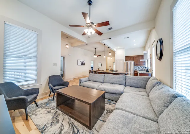 Photo 4 of Sale Pending at 1118 Mason, San Antonio, TX 78208 | MLS# 1861915 | Listing updated on 2025-10-07