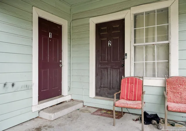 Photo 3 of Sale Pending at 1331 Avant, San Antonio, TX 78210 | MLS# 1861950 | Listing updated on 2025-09-02