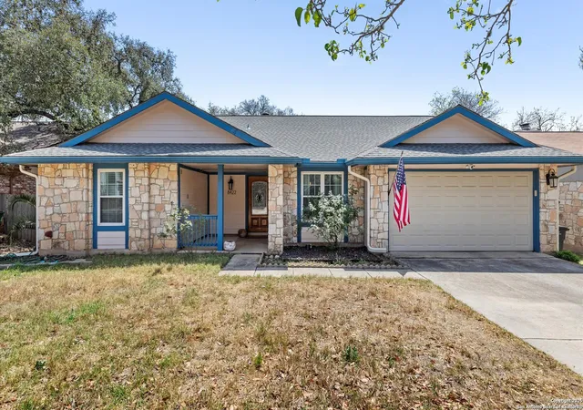 Photo 2 of Sale Pending at 8422 Timber Crest, San Antonio, TX 78250 | MLS# 1861985 | Listing updated on 2025-10-07