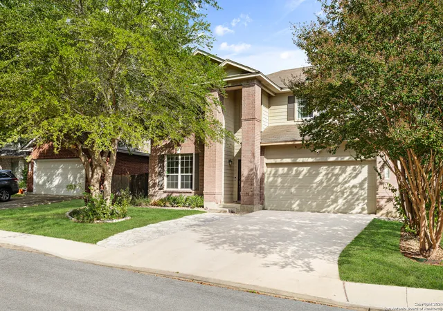 Photo 3 of Sale Pending at 7315 Carriage Ln, San Antonio, TX 78249 | MLS# 1862137 | Listing updated on 2025-11-03
