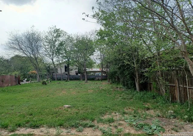 1st image of 401 Sabinas, San Antonio, TX 78207 | MLS# 1862297