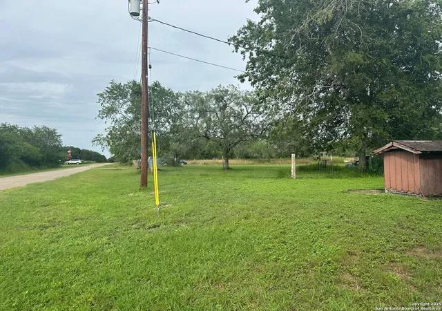16th image of 2802 Comanche Dr, Beeville, TX 78102 | MLS# 1862328