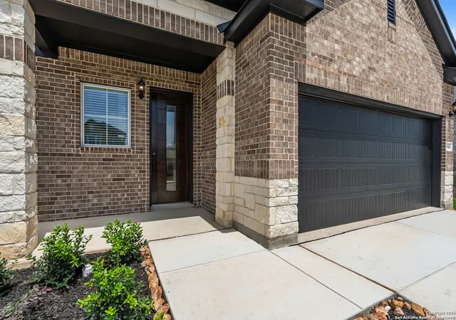 Photo 3 of Sale Pending at 9403 Pioneer Junction, San Antonio, TX 78254 | MLS# 1862415 | Listing updated on 2025-08-18