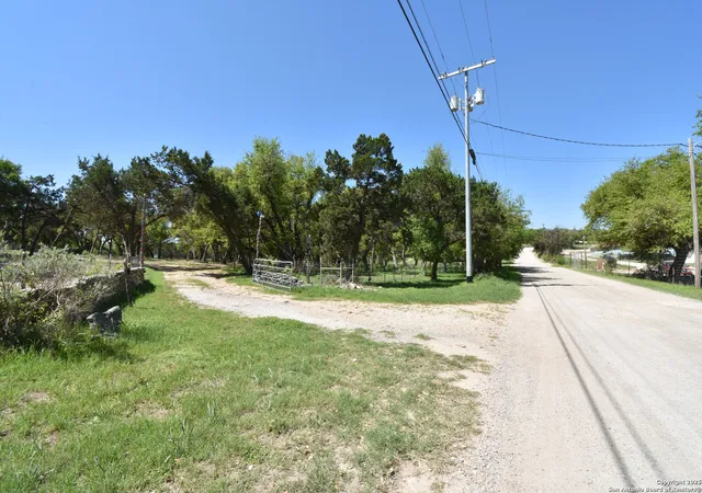 Photo 2 of Single family home for sale at 226 Shearer Road, Bulverde, TX 78163 | MLS# 1862471 | Listing updated on 2025-06-25