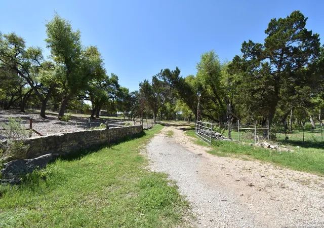 Photo 3 of Single family home for sale at 226 Shearer Road, Bulverde, TX 78163 | MLS# 1862471 | Listing updated on 2025-06-25