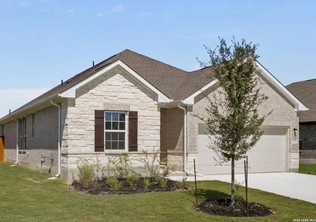 Photo 3 of Sale Pending at 307 Foxtail Path, Cibolo, TX 78108 | MLS# 1862473 | Listing updated on 2026-02-24