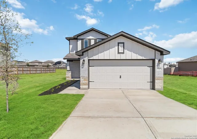 Photo 1 of Sale Pending at 5930 Willow Point Blvd, San Antonio, TX 78219 | MLS# 1862505 | Listing updated on 2025-10-24