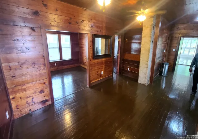 3rd image of 1022 Pasadena, San Antonio, TX 78201 | MLS# 1862608