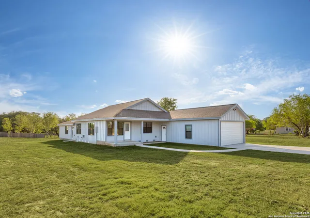 Photo 2 of Single family home for sale at 310 Creek Ln, Poth, TX 78147 | MLS# 1862684 | Listing updated on 2026-02-06