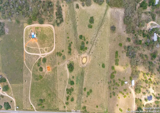 4th image of 230 Clear Lake, Poteet, TX 78065 | MLS# 1862772