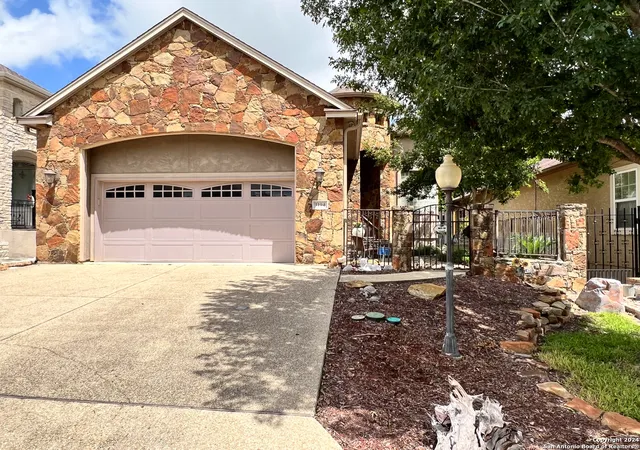 Photo 1 of Manufactured home for sale at 1194 Legacy Dr, New Braunfels, TX 78130 | MLS# 1862821 | Listing updated on 2025-10-17