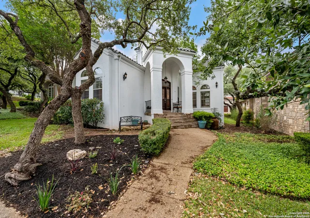 Photo 1 of Single family home for sale at 4 Waterford Glen, San Antonio, TX 78257 | MLS# 1862832 | Listing updated on 2025-12-30