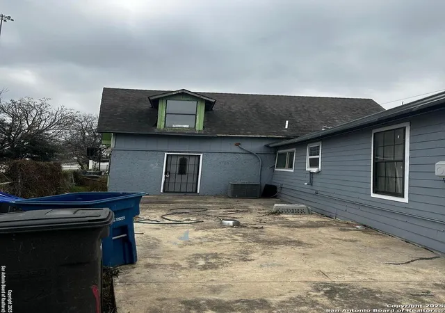 Photo 2 of Single family home for sale at 712 Green, San Antonio, TX 78225 | MLS# 1862847 | Listing updated on 2025-11-15