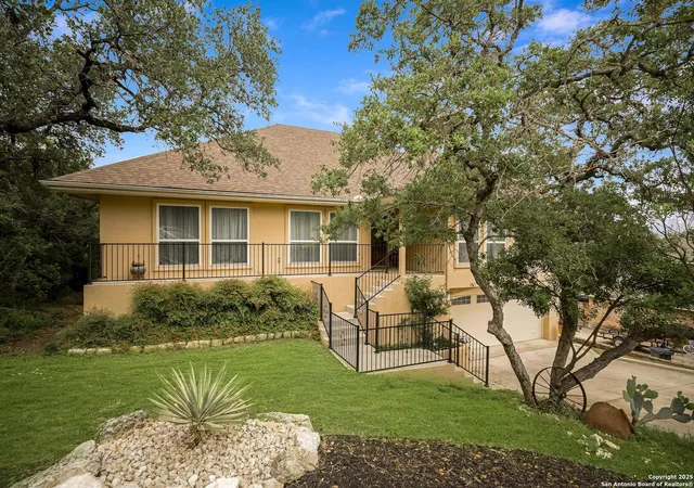 2nd image of 16812 Fox Ridge, Helotes, TX 78023 | MLS# 1863023