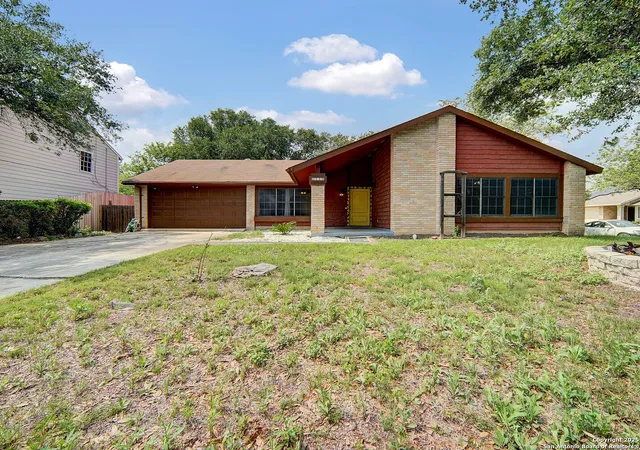 Photo 1 of Sale Pending at 6149 Cloudy Ridge, San Antonio, TX 78247 | MLS# 1863086 | Listing updated on 2025-10-24