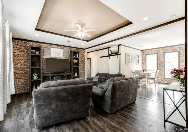 Photo 3 of Sale Pending at 1405 Fm 478, Floresville, TX 78114 | MLS# 1863101 | Listing updated on 2025-09-29