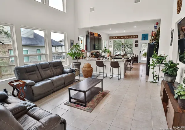 Photo 3 of Single family home for sale at 5707 Pin Point, San Antonio, TX 78266 | MLS# 1863168 | Listing updated on 2025-09-13