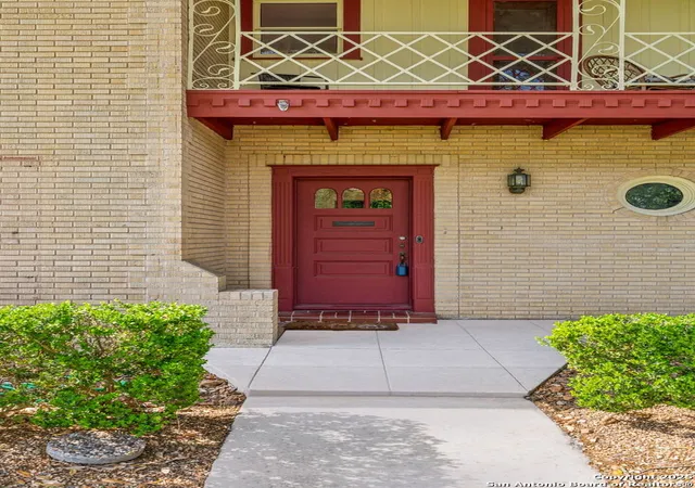 Homes for sale in San Antonio, TX | 2112 W Gramercy, San Antonio, TX 78201 | MLS# 1863202