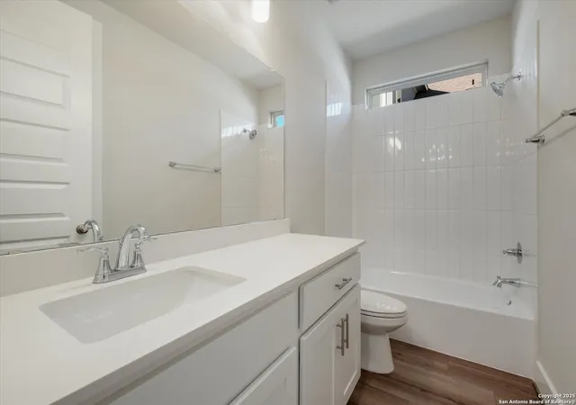 Photo 4 of Sale Pending at 453 Vamanos, Boerne, TX 78006 | MLS# 1863246 | Listing updated on 2025-09-15