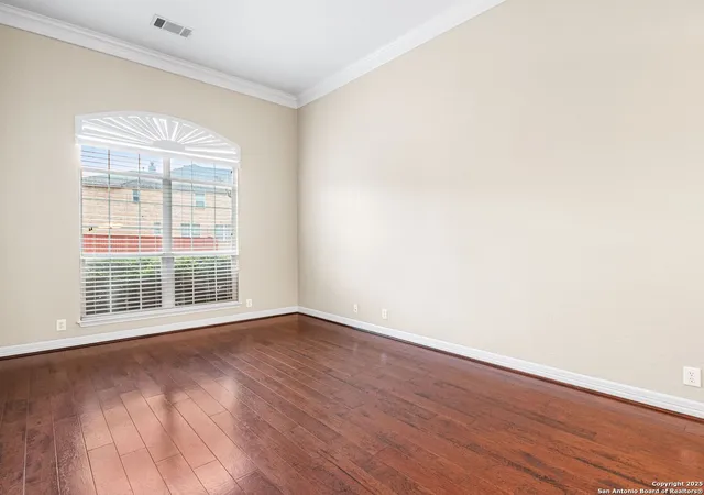Photo 4 of Single family home for sale at 24231 Canyon Row, San Antonio, TX 78260 | MLS# 1863331 | Listing updated on 2025-08-04