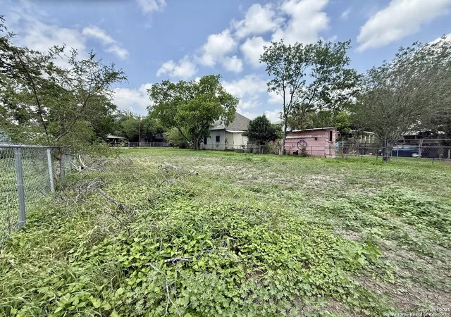 Photo 3 of Land for sale at 622 Martin Luther King Dr, San Antonio, TX 78203 | MLS# 1863333 | Listing updated on 2026-08-28