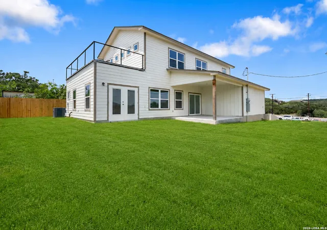 Photo 1 of Single family home for sale at 408 Canyon Circle, Canyon Lake, TX 78133 | MLS# 1863387 | Listing updated on 2026-09-22