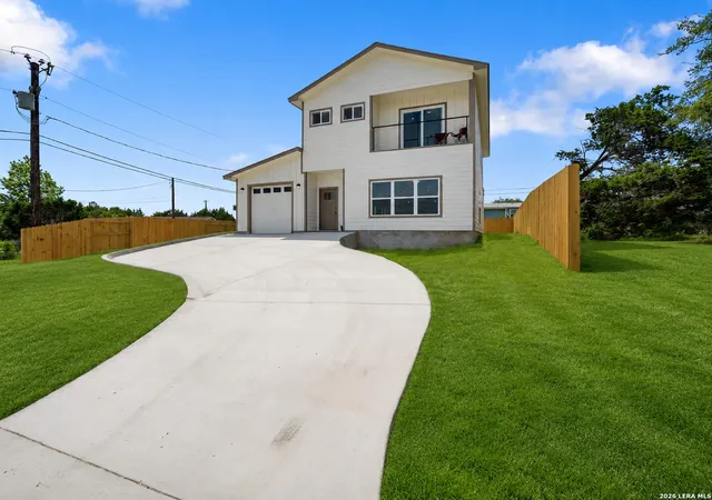 Photo 2 of Single family home for sale at 408 Canyon Circle, Canyon Lake, TX 78133 | MLS# 1863387 | Listing updated on 2026-09-22
