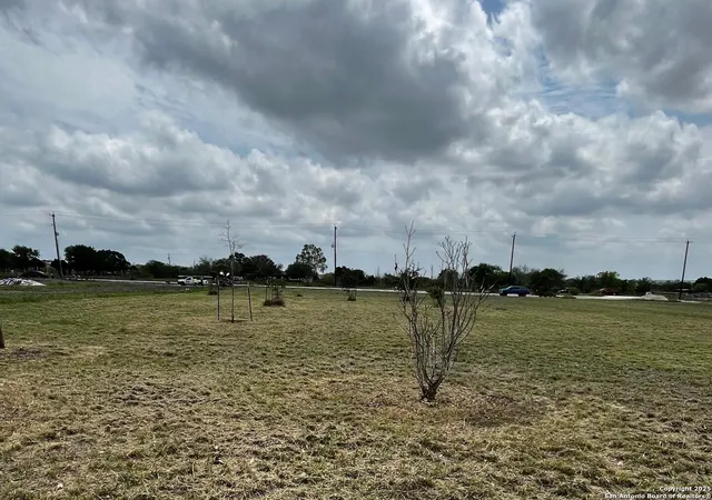1st image of 11875 Ware Seguin Rd, Schertz, TX 78154 | MLS# 1863532