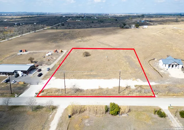 2nd image of 11875 Ware Seguin Rd, Schertz, TX 78154 | MLS# 1863532