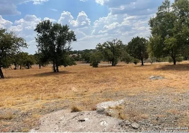 7th image of 109 Comanche Agate, Horseshoe Bay, TX 78657 | MLS# 1863619