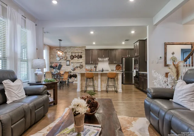 Photo 1 of Single family home for sale at 1531 Esser Crossing, New Braunfels, TX 78132 | MLS# 1863623 | Listing updated on 2025-11-28