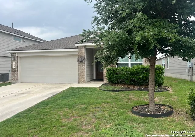 Photo 3 of Single family home for sale at 3927 Battery, Converse, TX 78109 | MLS# 1863644 | Listing updated on 2025-12-09