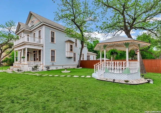 3rd image of 705 E Guenther, San Antonio, TX 78210 | MLS# 1863669