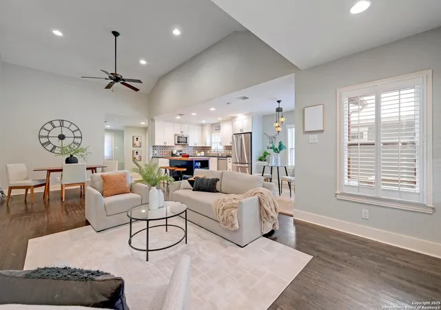 3rd image of 522 E Huisache, San Antonio, TX 78212 | MLS# 1863744