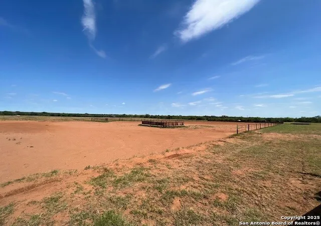 Photo 3 of House for sale at 3262 County Road 429, Pleasanton, TX 78064 | MLS# 1863814 | Listing updated on 2025-11-16