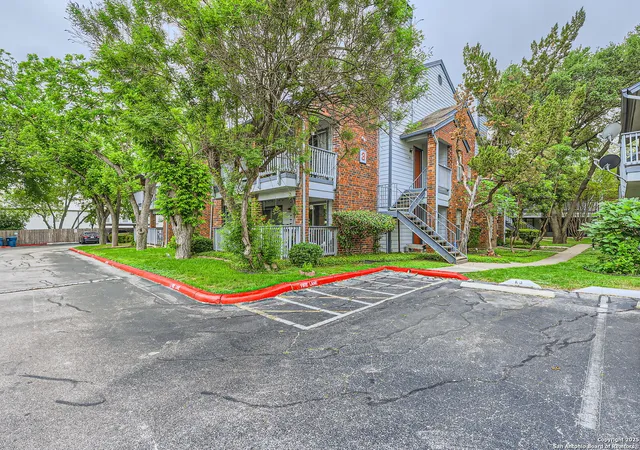 Condo for sale at 14343 Judson #303, San Antonio, TX 78233 | MLS# 1863829