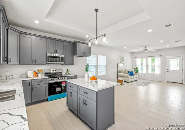 Photo 1 of Sale Pending at 5623 Midcrown, San Antonio, TX 78218 | MLS# 1863861 | Listing updated on 2025-10-24