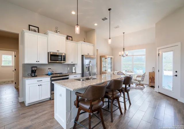 Photo 3 of Single family home for sale at 1587 Lakeshore Dr, Canyon Lake, TX 78133 | MLS# 1863915 | Listing updated on 2026-07-08