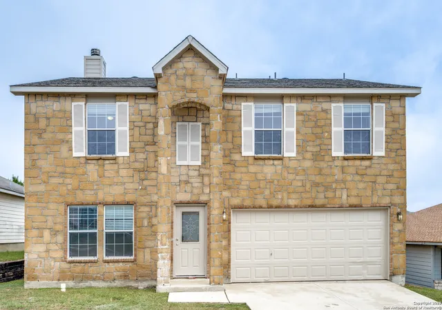 Photo 2 of Sale Pending at 3430 Longhorn, San Antonio, TX 78261 | MLS# 1863963 | Listing updated on 2025-09-21