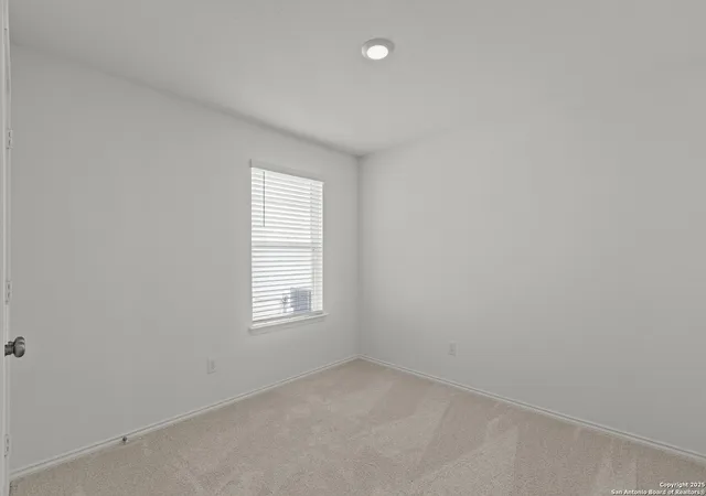 Photo 4 of Sale Pending at 1007 Oriole Way, Marion, TX 78124 | MLS# 1864007 | Listing updated on 2025-10-06
