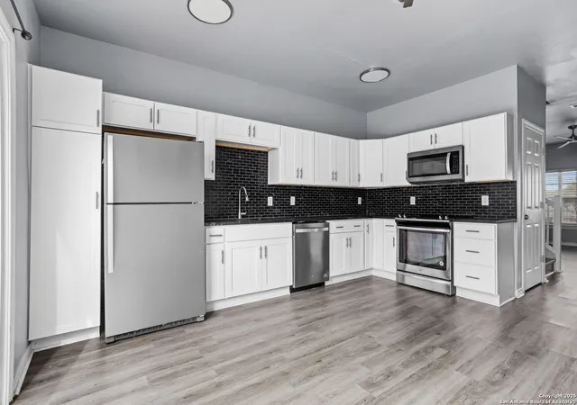 Photo 3 of Manufactured home for sale at 12203 Magnolia Blossom, San Antonio, TX 78247 | MLS# 1864023 | Listing updated on 2025-05-21