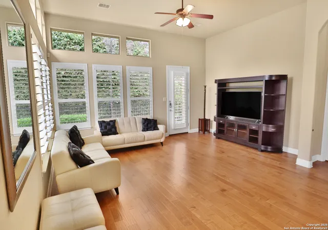 Photo 3 of Condo for sale at 8250 Cruiseship Bay #UNIT 801, San Antonio, TX 78255 | MLS# 1864085 | Listing updated on 2025-05-16