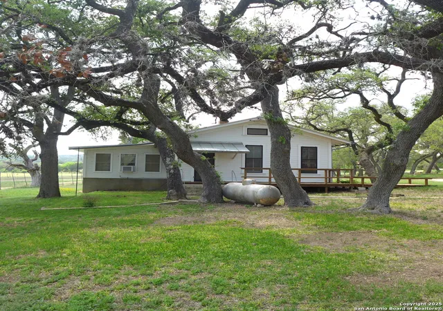 Photo 2 of Single family home for sale at 41 Big Joshua Creek, Comfort, TX 78013 | MLS# 1864119 | Listing updated on 2025-10-02
