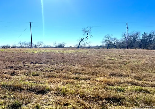 Photo 3 of Sale Pending at 5615 Tenney Creek Rd, Luling, TX 78648 | MLS# 1864123 | Listing updated on 2025-07-28