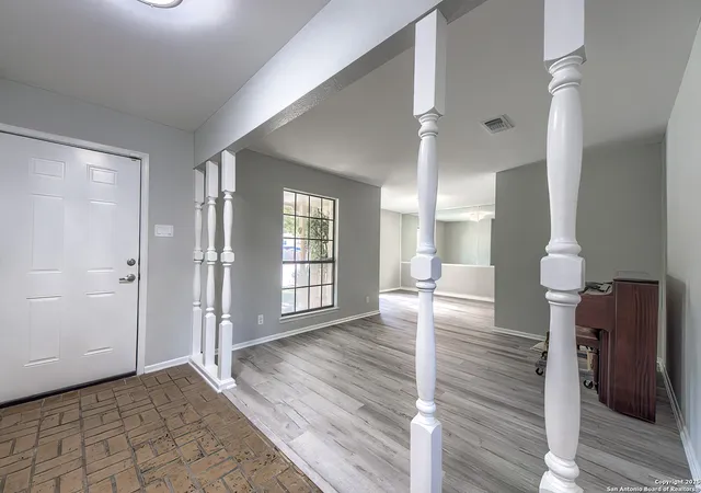 Photo 4 of Sale Pending at 13707 Scarsdale, San Antonio, TX 78217 | MLS# 1864138 | Listing updated on 2025-10-29