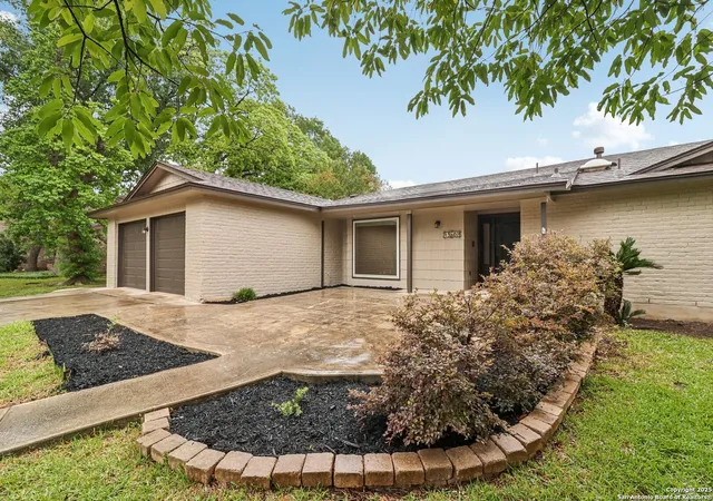 4th image of 15802 Horse Creek St, San Antonio, TX 78232 | MLS# 1864214