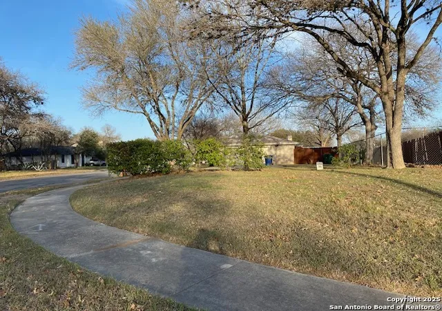 Photo 3 of Sale Pending at 4102 Greco Dr, San Antonio, TX 78222 | MLS# 1864388 | Listing updated on 2025-08-12
