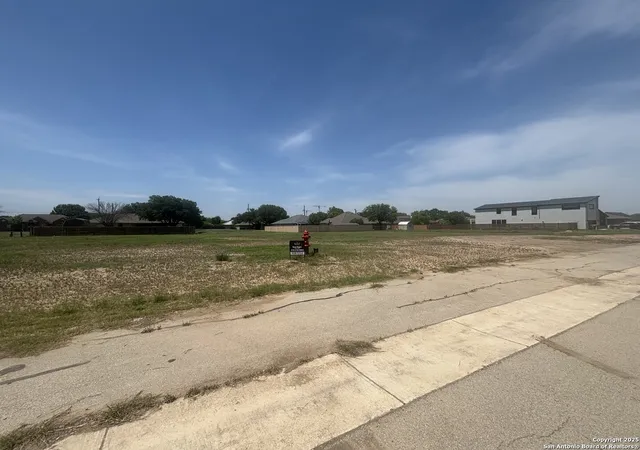 3rd image of 3 Utopia, Selma, TX 78154 | MLS# 1864574